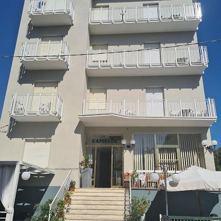 Hotel Camelia Rimini Kültér fotó