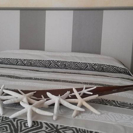 Hotel Camelia Rimini Kültér fotó