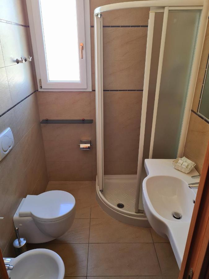 Hotel Camelia Rimini Kültér fotó