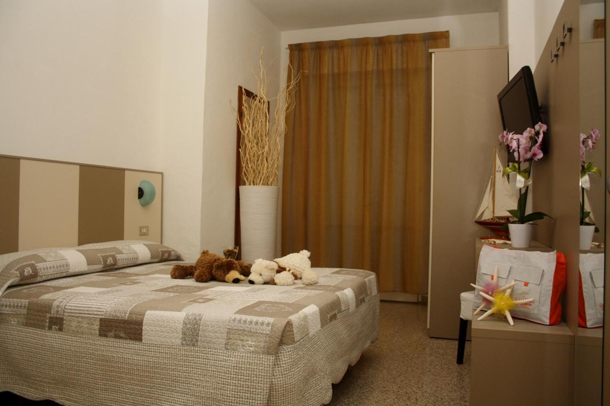 Hotel Camelia Rimini Kültér fotó