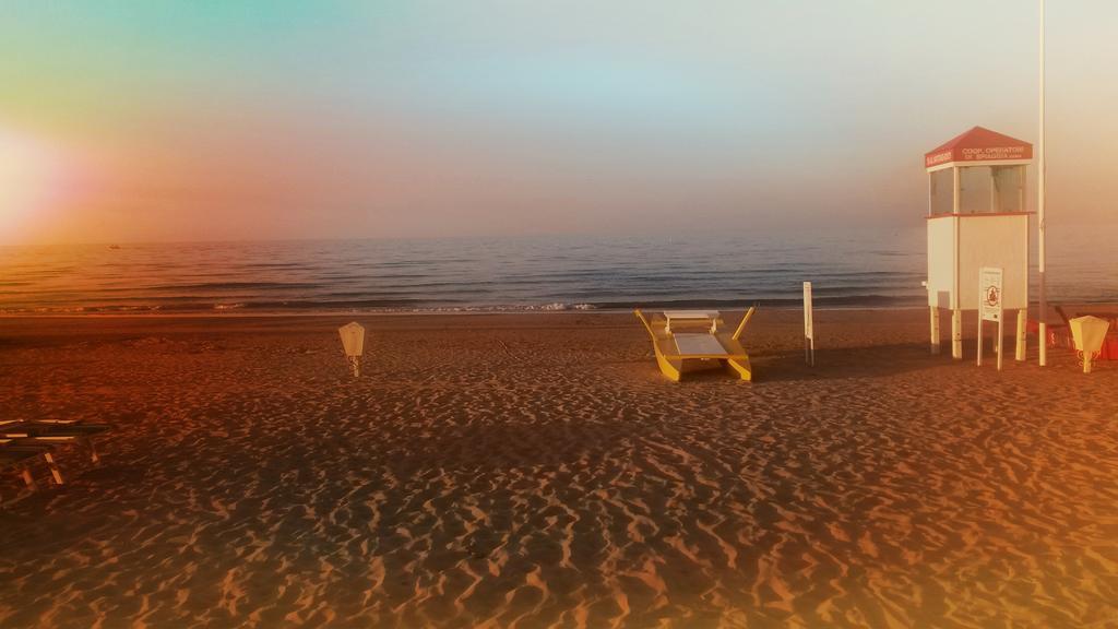 Hotel Camelia Rimini Kültér fotó